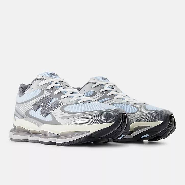 Sneaker 2000