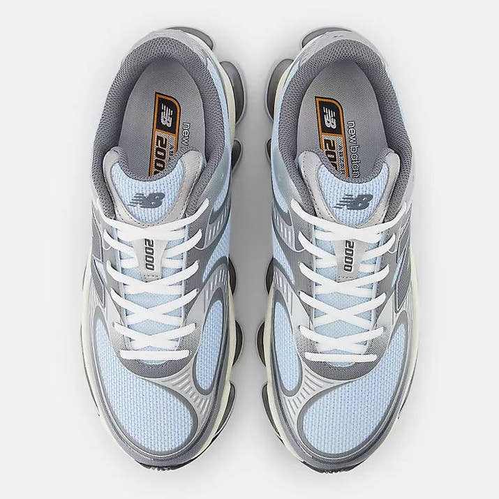 Sneaker 2000