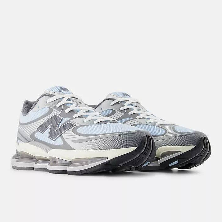 Sneaker 2000