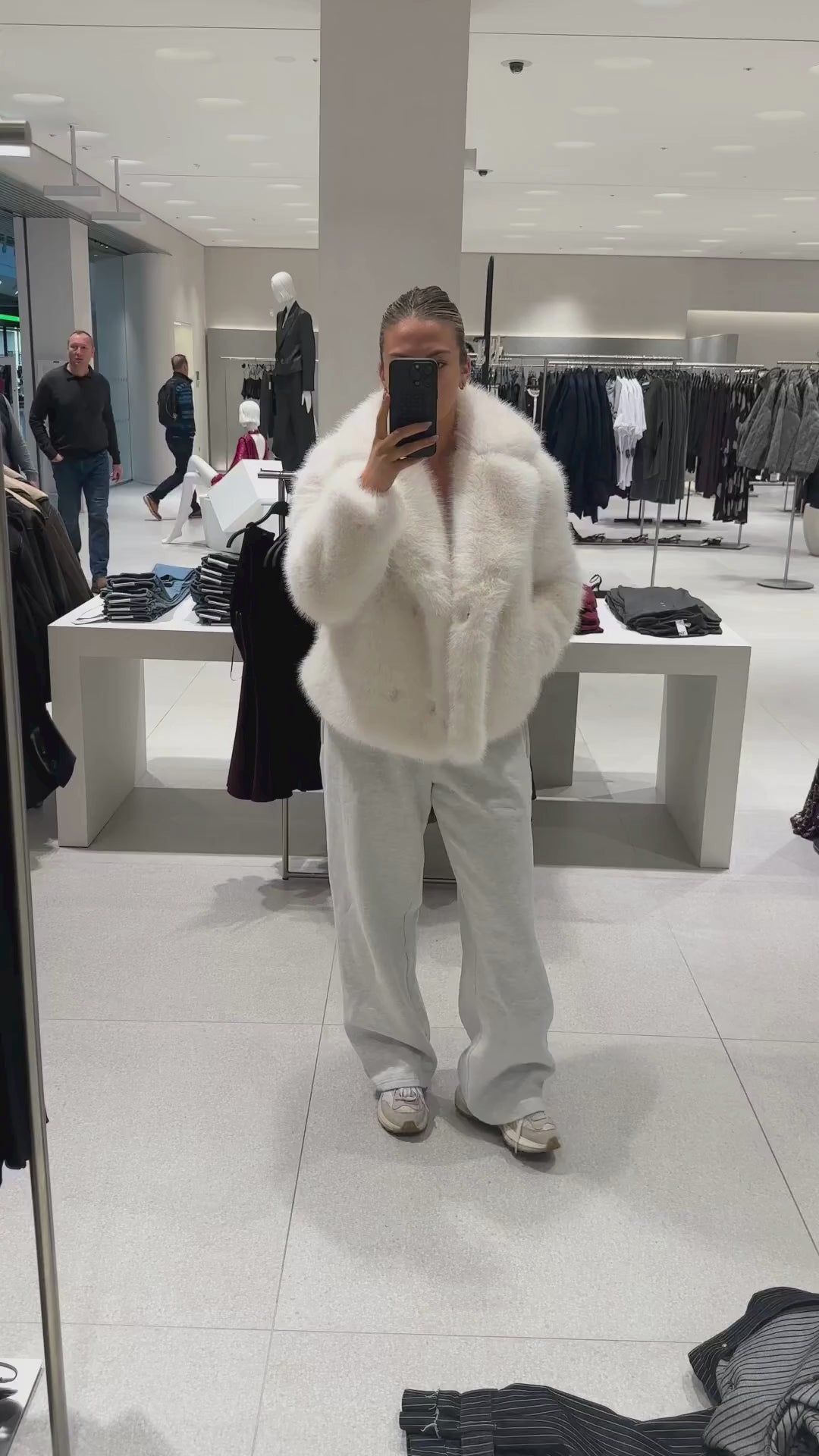 Veste en Fourrure video